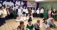 Dzień Babci i Dziadka w Szkole Podstawowej nr 2 w Siekierczynie - zdjęcie 4