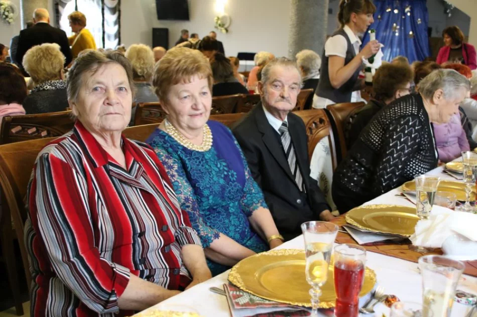Noworoczne spotkanie seniorów z terenu gminy - zdjęcie 4