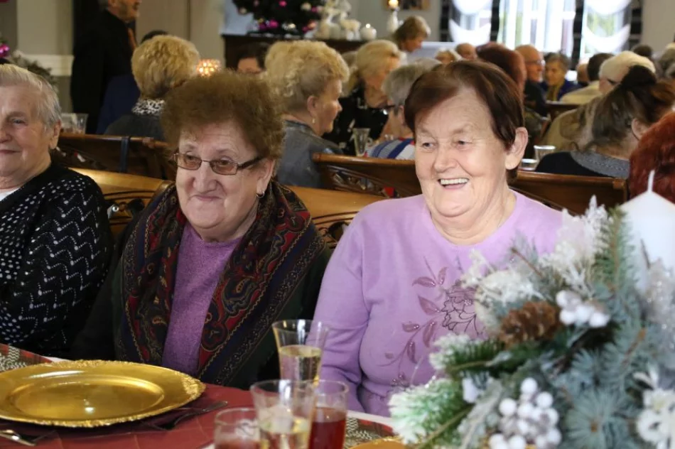 Noworoczne spotkanie seniorów z terenu gminy - zdjęcie 5