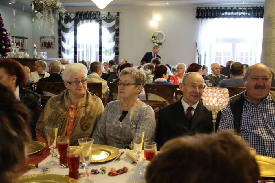Noworoczne spotkanie seniorów z terenu gminy - zdjęcie 6