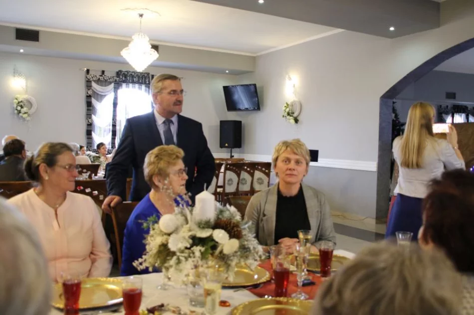 Noworoczne spotkanie seniorów z terenu gminy - zdjęcie 8