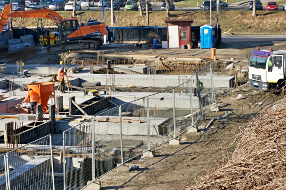 Postępują prace przy budowie wielopoziomowego parkingu - zdjęcie 7