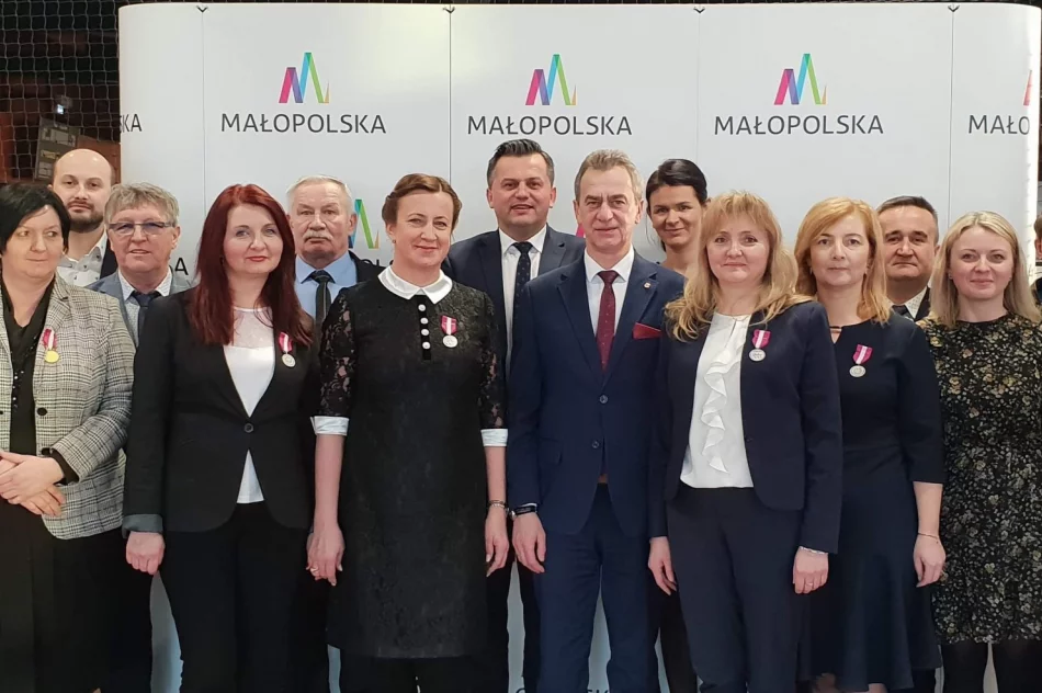 Prezydent wyróżnił pracowników PUP Limanowa  - zdjęcie 8