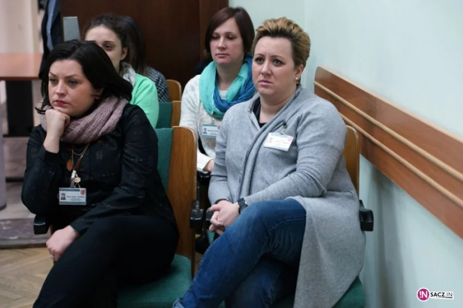 Odegrali Jasełka w Starostwie - zdjęcie 3