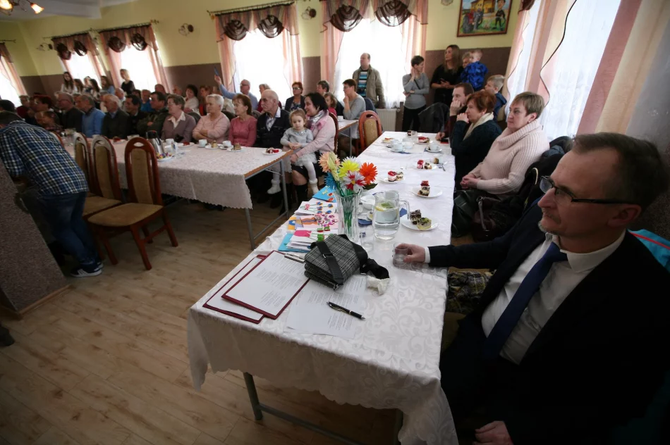 Wyjątkowa uroczystość z okazji Dnia Babci i Dziadka - zdjęcie 10