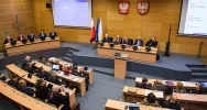Sesja sejmiku poświęcona m.in. przygotowaniom do jubileuszu 100-lecia urodzin Jana Pawła II - zdjęcie 5