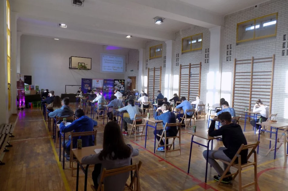 Jubileuszowa edycja konkursu o bezpieczeństwie w Sieci - zdjęcie 6