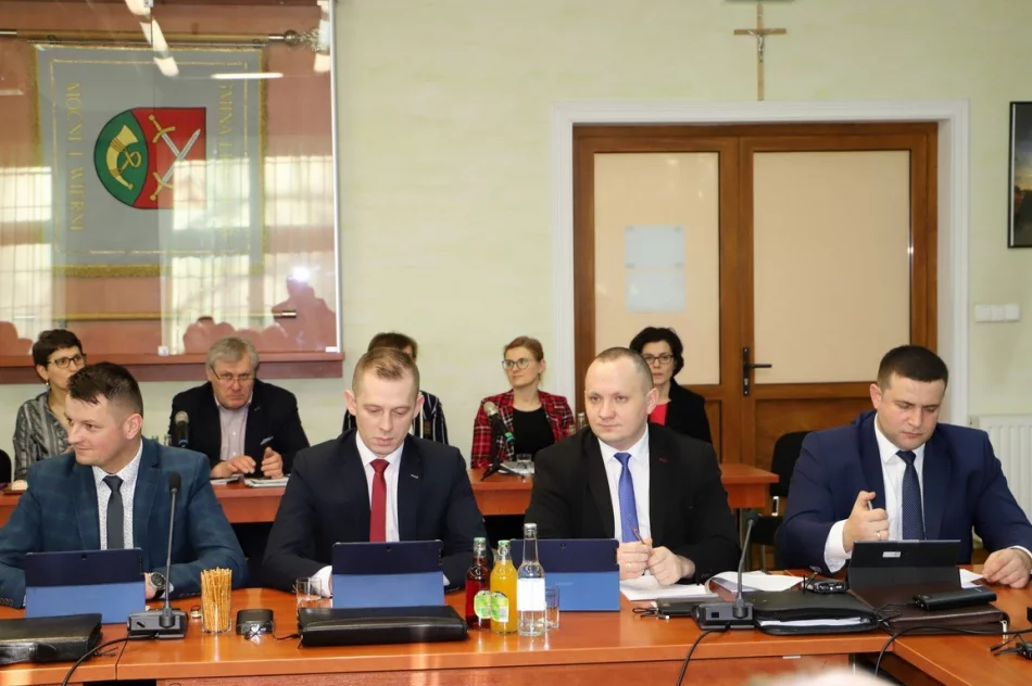 Informacja o XII sesji Rady Gminy Limanowa - zdjęcie 2