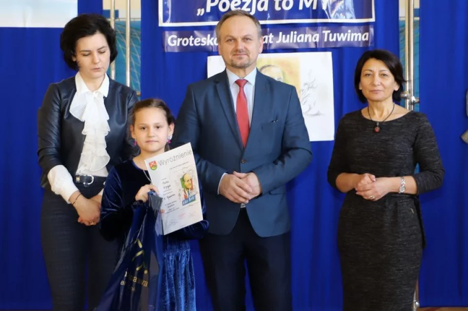 IV Gminny Konkurs Recytatorski  Poezja to MY. Groteskowy świat Juliana Tuwima - zdjęcie 13