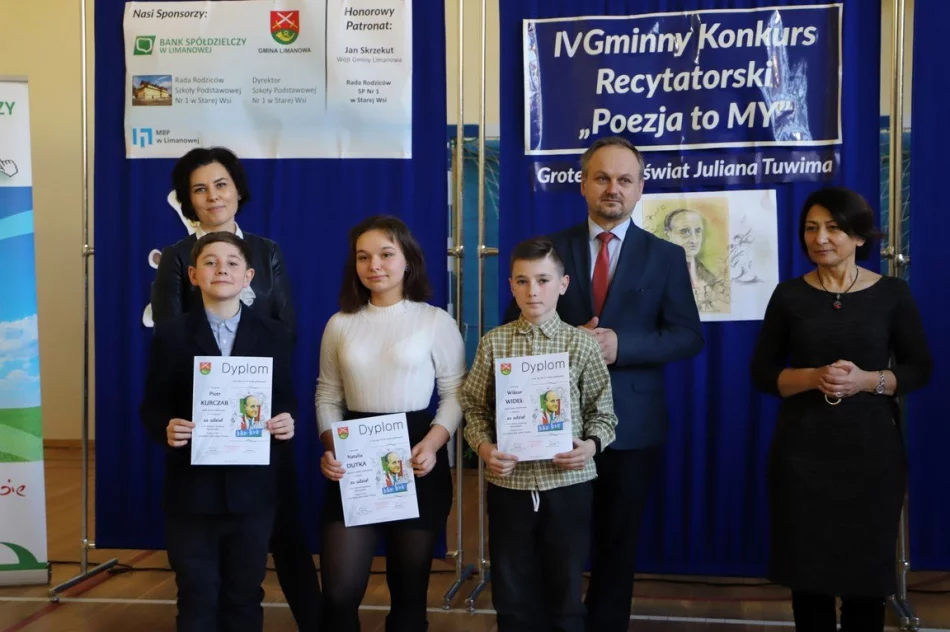 IV Gminny Konkurs Recytatorski  Poezja to MY. Groteskowy świat Juliana Tuwima - zdjęcie 15