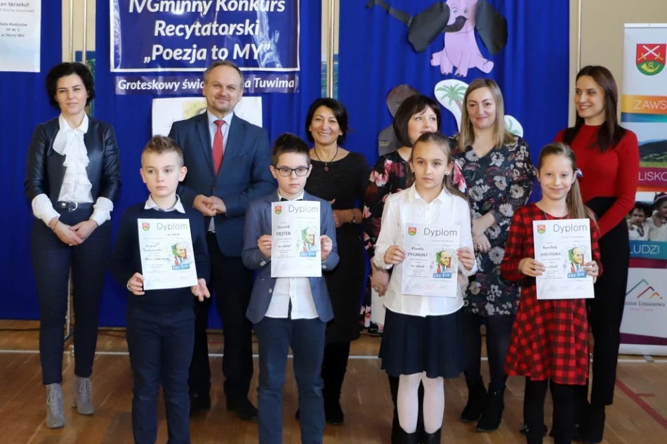 IV Gminny Konkurs Recytatorski  Poezja to MY. Groteskowy świat Juliana Tuwima - zdjęcie 18