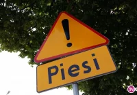 Akcja policji: 61 wykroczeń pieszych i kierowców - zdjęcie główne