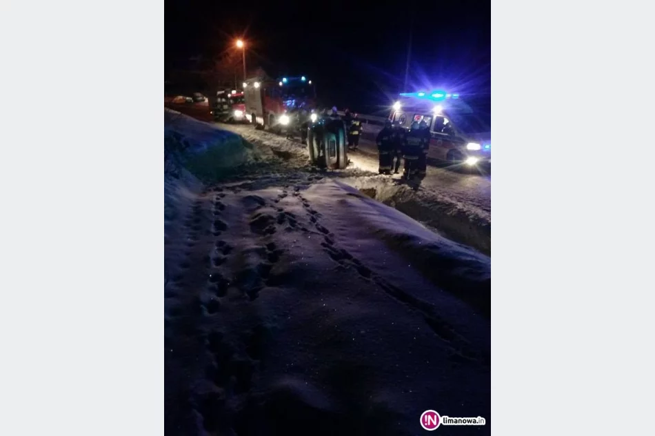 Dachowanie samochodu, uczestnicy zdarzenia zatrzymani przez policję - zdjęcie 3