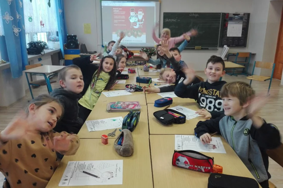 Ogólnopolska Akcja Edukacyjna „Dzieci uczą rodziców” w SP nr 2 w Siekierczynie - zdjęcie 2