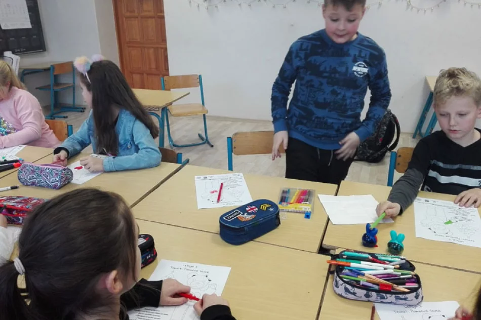 Ogólnopolska Akcja Edukacyjna „Dzieci uczą rodziców” w SP nr 2 w Siekierczynie - zdjęcie 10