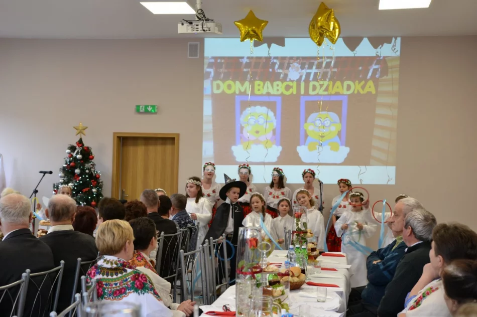 Pierwszy Klub Seniora w gminie oficjalnie otwarty - zdjęcie 5