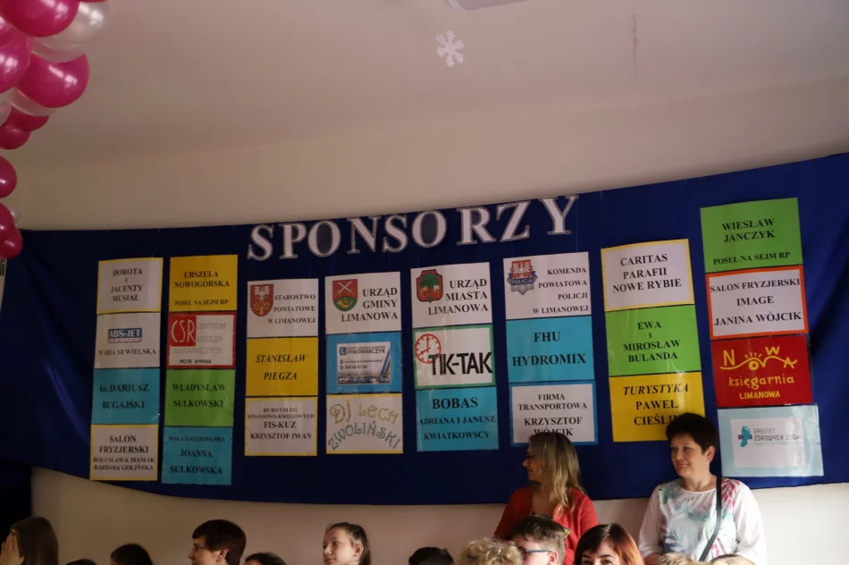 XI Miejsko-Gminny Bożonarodzeniowy Konkurs Plastyczny dla dzieci niepełnosprawnych w SP w Rupniowie - zdjęcie 7