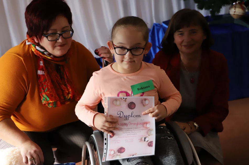 Dzieci zaprezentowały swoje prace przed rodzicami, nauczycielami i zaproszonymi gośćmi - zdjęcie 2