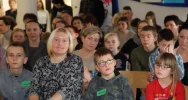 Dzieci zaprezentowały swoje prace przed rodzicami, nauczycielami i zaproszonymi gośćmi - zdjęcie 5