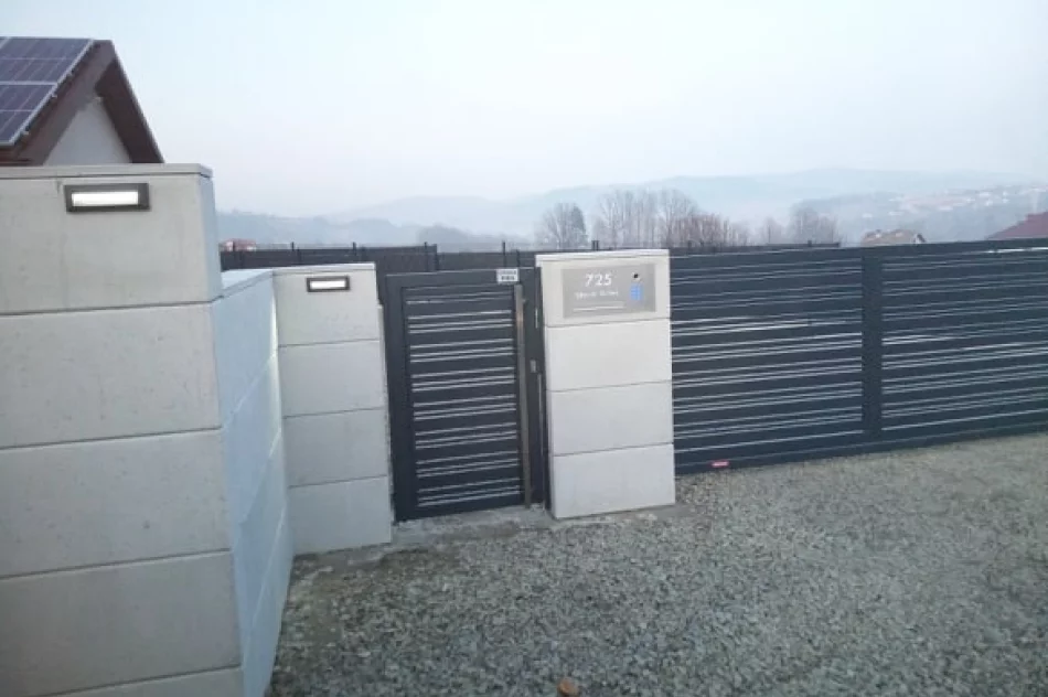 KOMPLEKSOWA BUDOWA OGRODZEŃ i UKŁADANIE KOSTKI BRUKOWEJ - zdjęcie 2