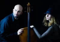 SURREAL PLAYERS: wiolonczelistka Magda Pluta oraz jazzowy pianista, Krystian Jaworz - koncert w Muzycznym Folwarku 7.02.2020! - zdjęcie główne