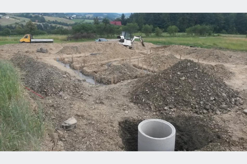 Roboty Ziemne/Koparki 3-5-8-13 tony/Wozidło 6-8 ton/Wywrotka 20 ton/ Hutek / Tel. 880-477-295/ - zdjęcie 11