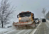 Kolejny dzień trudnych warunków drogowych - zdjęcie główne