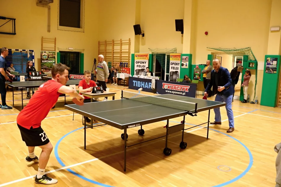 „Zamiast płacić dziś wpisowe, wspomóż płuca Marcinowe” - tenisowy turniej z akcją charytatywną - zdjęcie 3