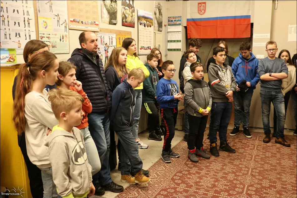 ZAWODY STRZELECKIE Z OKAZJI FERII ZIMOWYCH - zdjęcie 5