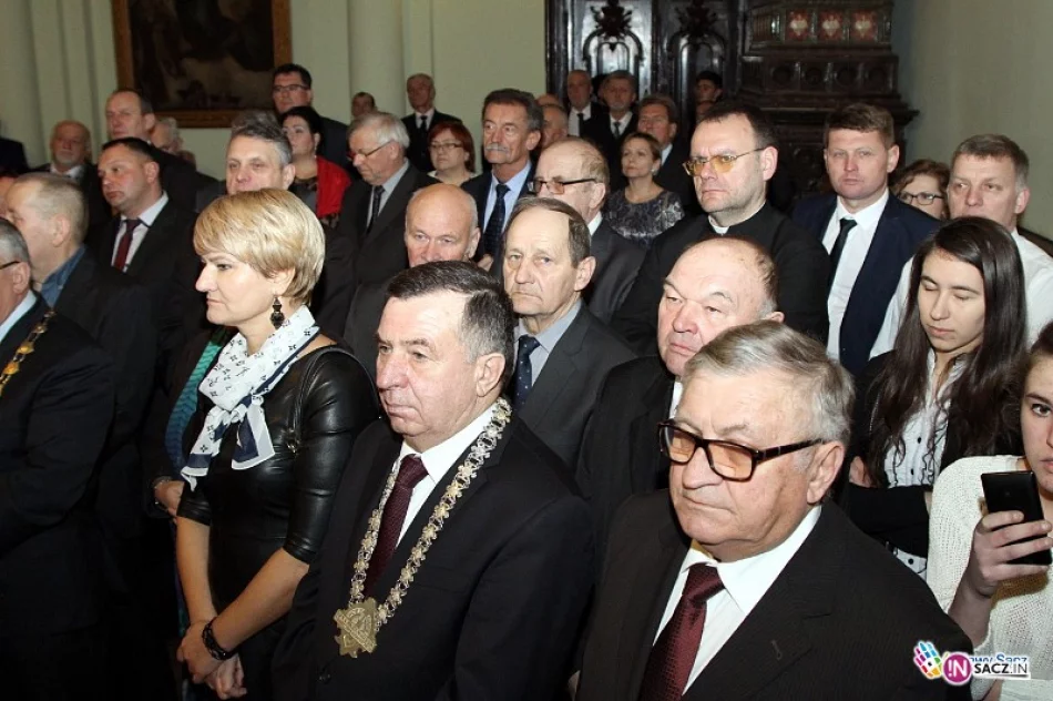 Spotkanie opłatkowe Rzemiosła Diecezji Tarnowskiej w sądeckim ratuszu - zdjęcie 2