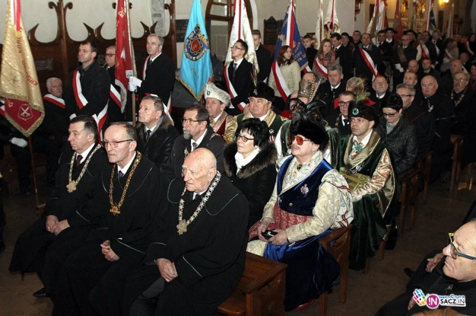 Spotkanie opłatkowe Rzemiosła Diecezji Tarnowskiej w sądeckim ratuszu - zdjęcie 3