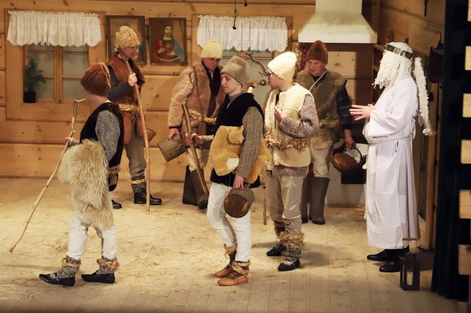 SREBRNA ROZETA dla kolędników z Pisarzowej na ogólnopolskim kolędowaniu w Bukowinie Tatrzańskiej - zdjęcie 13