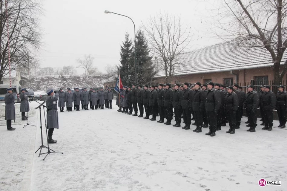 W szeregach nowi policjanci - zdjęcie 3