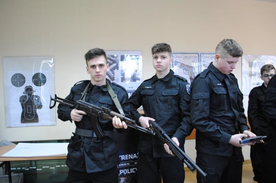 Obóz szkoleniowy klasy policyjnej - zdjęcie 9