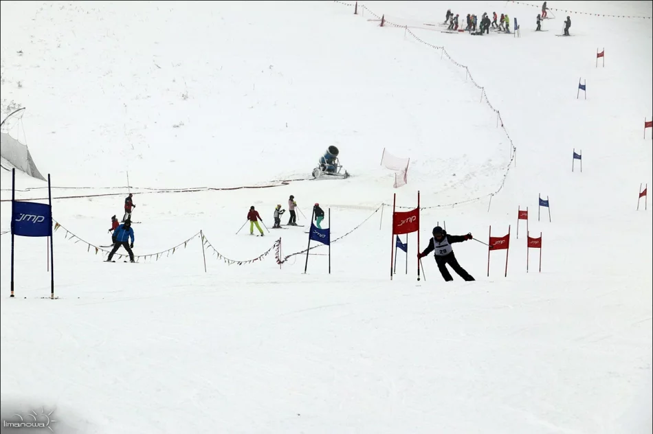 XV SLALOM GIGANT O PUCHAR BURMISTRZA MIASTA LIMANOWA - zdjęcie 7
