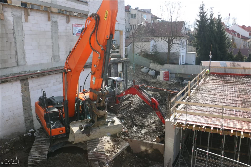 BUDOWA WIELOPOZIOMOWEGO PARKINGU - zdjęcie 16