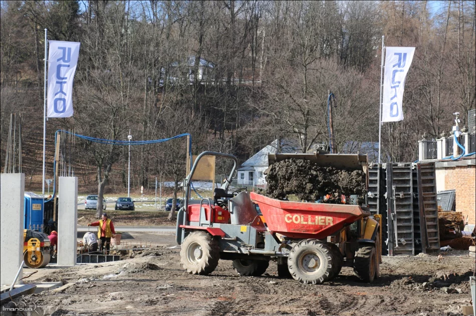 BUDOWA WIELOPOZIOMOWEGO PARKINGU - zdjęcie 17