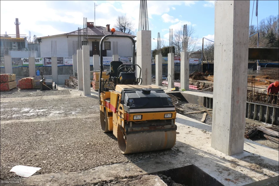 BUDOWA WIELOPOZIOMOWEGO PARKINGU - zdjęcie 19