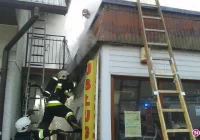 W Kamionce Wielkiej zapalił się budynek usługowy - zdjęcie główne