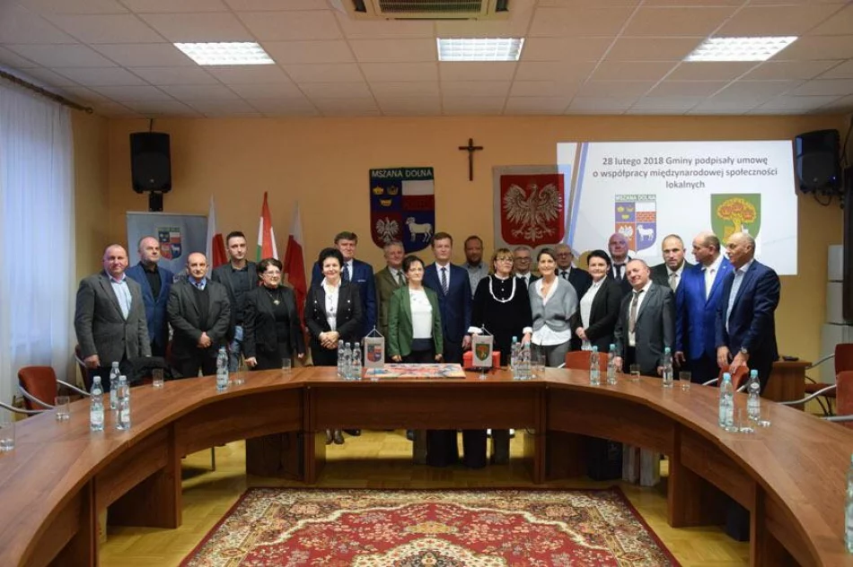 Samorządy kontynuują partnerską współpracę i planują wymianę uczniów - zdjęcie 2