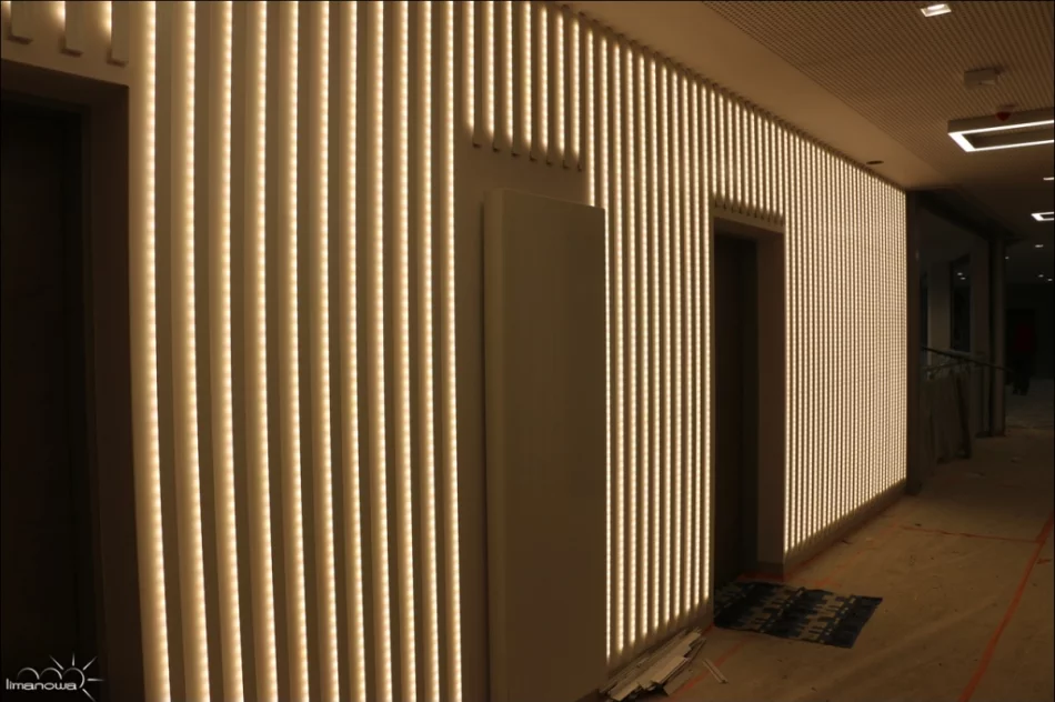 Zobacz wnętrza w odnowionej siedzibie LDK i biblioteki - zdjęcie 20