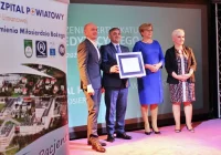 Szpital po raz drugi z ministerialną akredytacją. Poświęcono karetki i nowy tomograf - zdjęcie główne