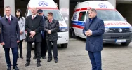 Szpital po raz drugi z ministerialną akredytacją. Poświęcono karetki i nowy tomograf - zdjęcie 2