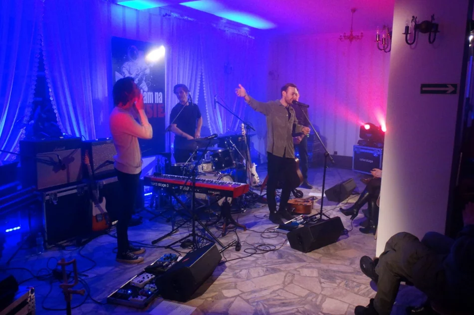 Pomimo zmiany nazwy na Zachodzie bez zmian - zdjęcie 11