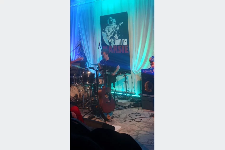 Pomimo zmiany nazwy na Zachodzie bez zmian - zdjęcie 14