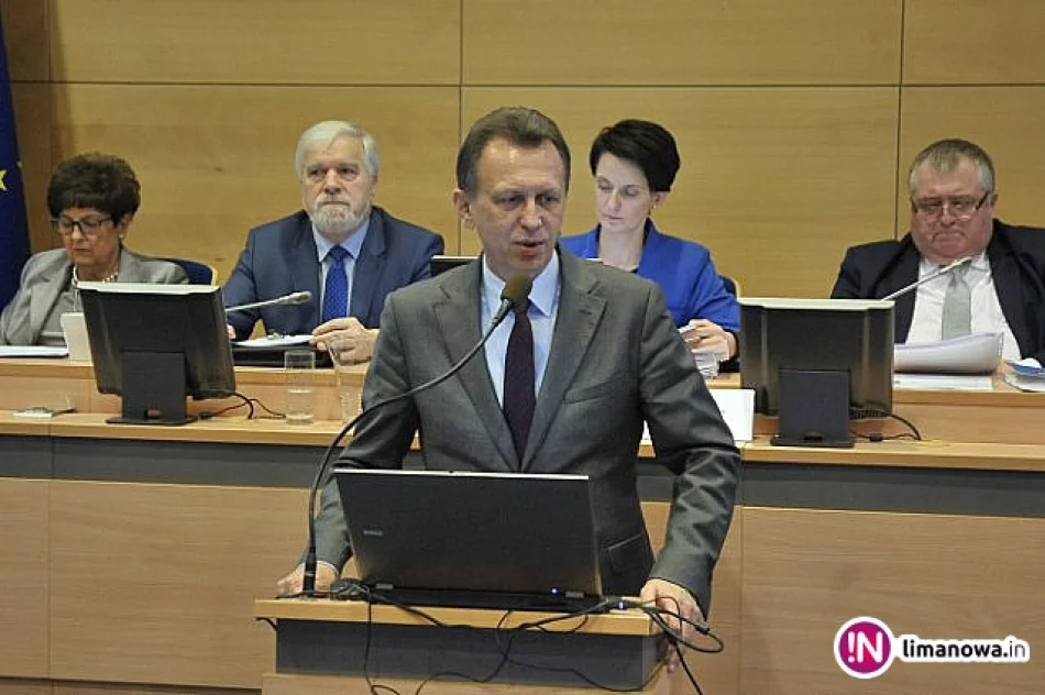 Budżet przyjęty - blisko połowa na inwestycje - zdjęcie 4