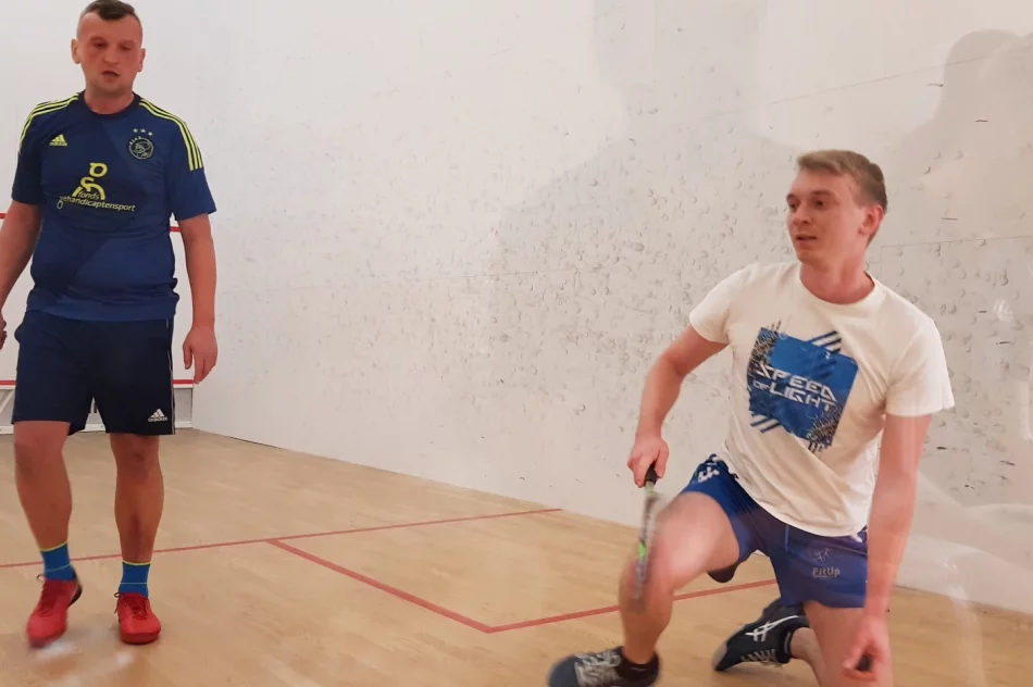 V turniej squasha: Florek wygrywa, ale Śmiech liderem - zdjęcie 11