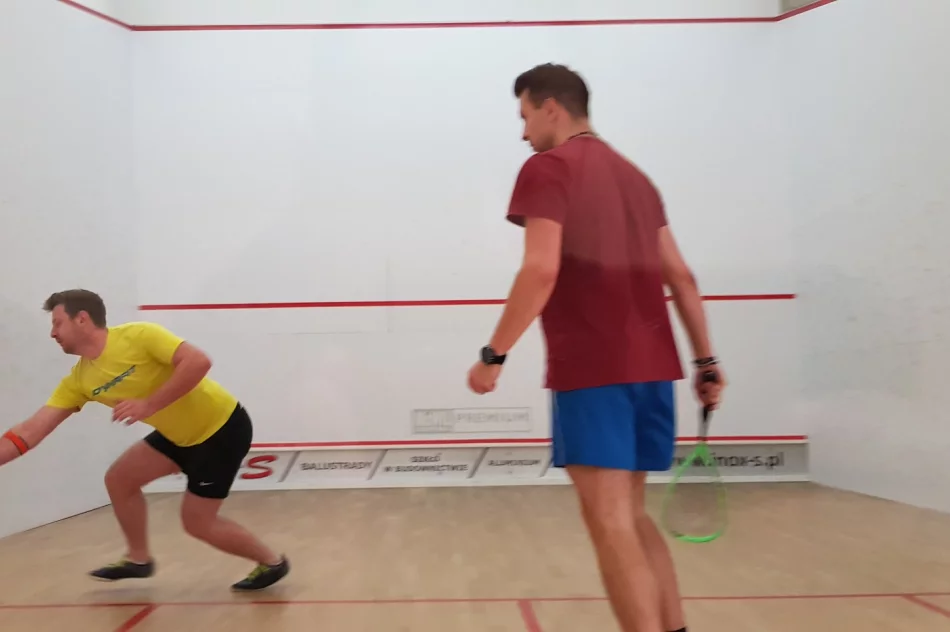 V turniej squasha: Florek wygrywa, ale Śmiech liderem - zdjęcie 14