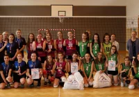 Dziewczęta z Pisarzowej mistrzyniami gminy w siatkówce - zdjęcie główne