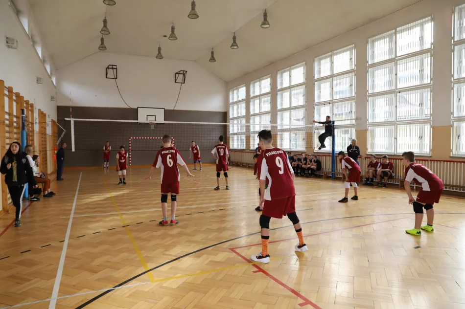 Znani mistrzowie gminy w Piłce Siatkowej Chłopców - Kat. Igrzyska Młodzieży Szkolnej - zdjęcie 2